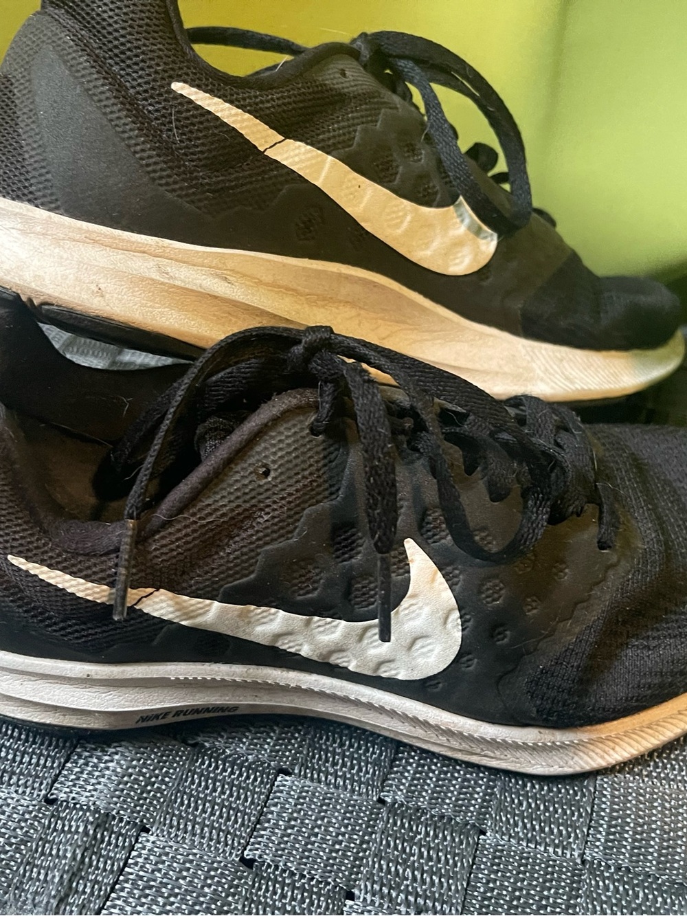 Nike Black & White Men's Training Sneakers